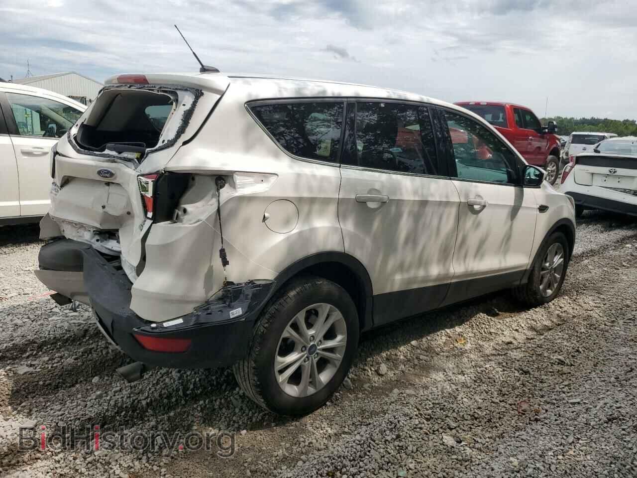 2017 FORD ESCAPE - VIN: 1FMCU0GD8HUD16658 - Фото 3