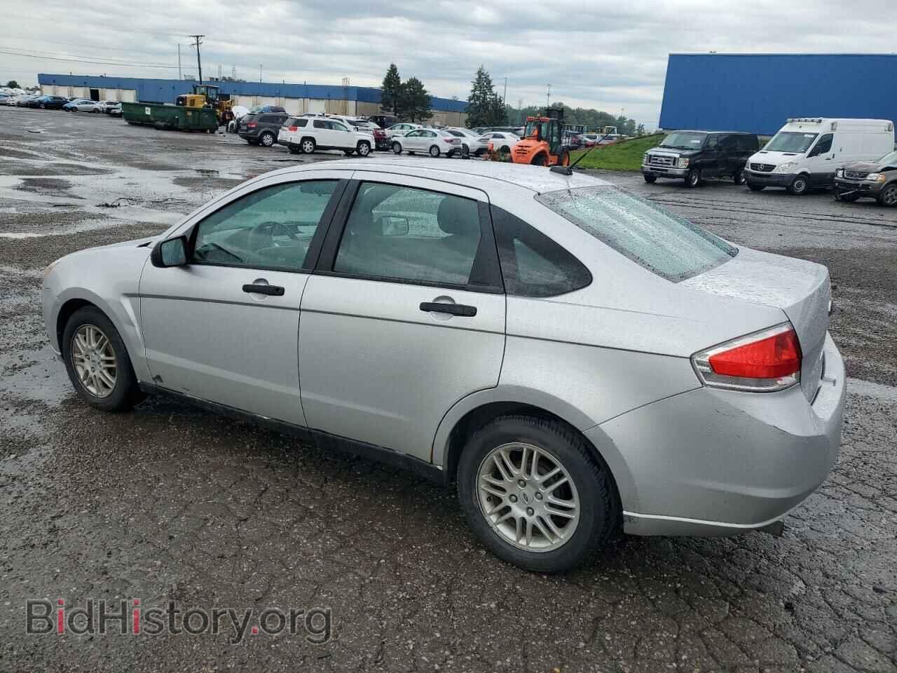 2010 FORD FOCUS - VIN: 1FAHP3FN3AW148196 - Фото 2