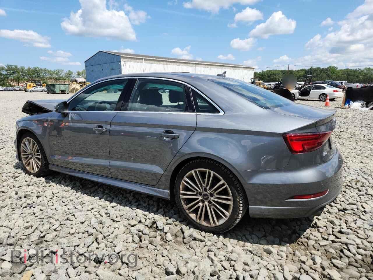 2017 AUDI A3 - VIN: WAUJ8GFFXH1056404 - Фото 2