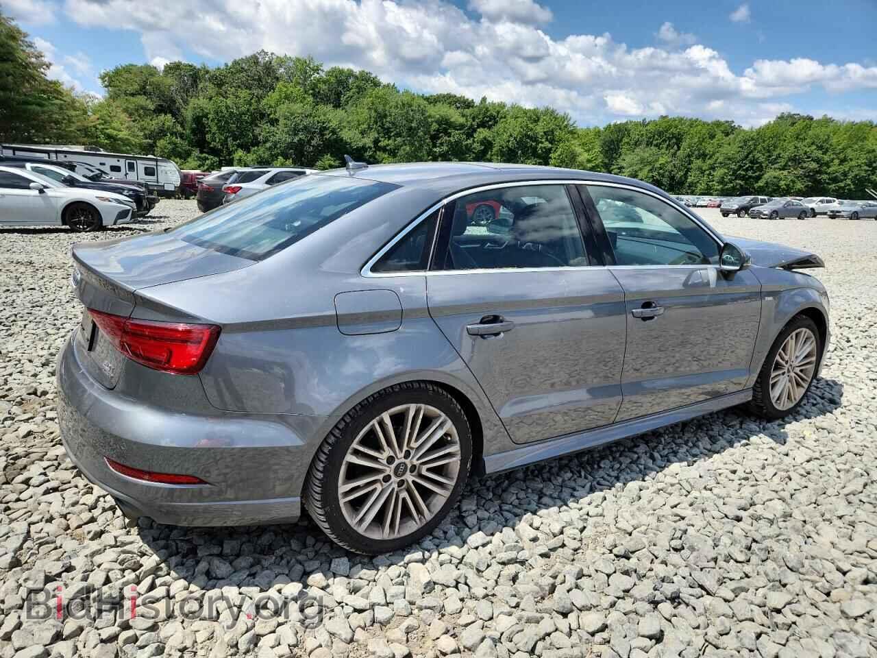 2017 AUDI A3 - VIN: WAUJ8GFFXH1056404 - Фото 3