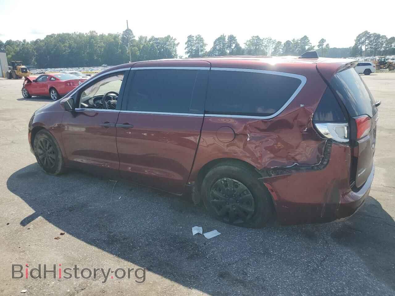 2018 CHRYSLER PACIFICA - VIN: 2C4RC1AG1JR100826 - Фото 2