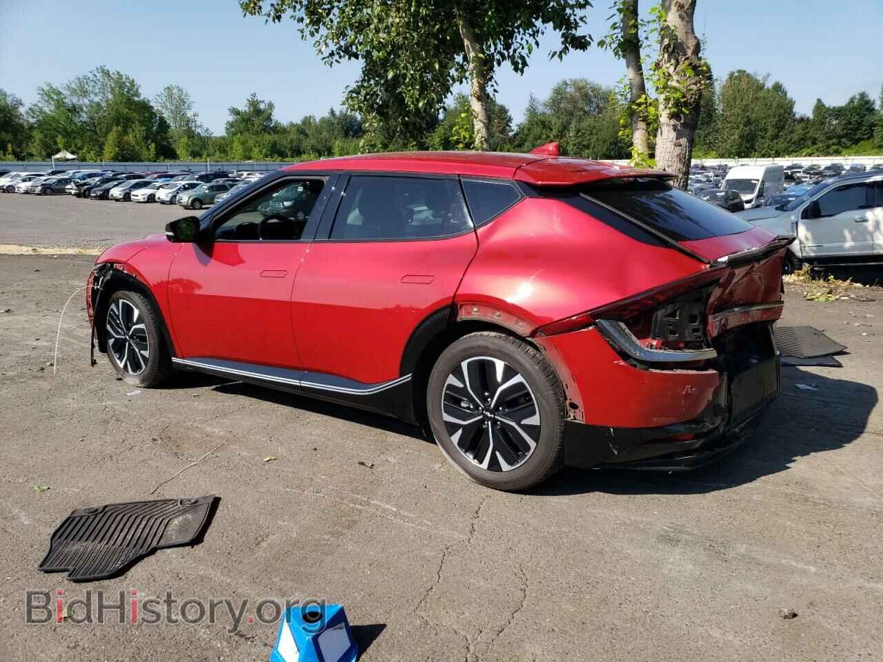 2022 KIA EV6 LIGHT - VIN: KNDC3DLC6N5053247 - Photo 2