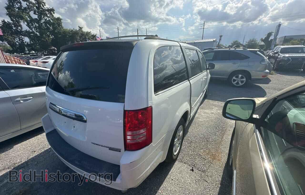 2010 CHRYSLER MINIVAN - VIN: 2A4RR5D13AR449882 - Фото 4