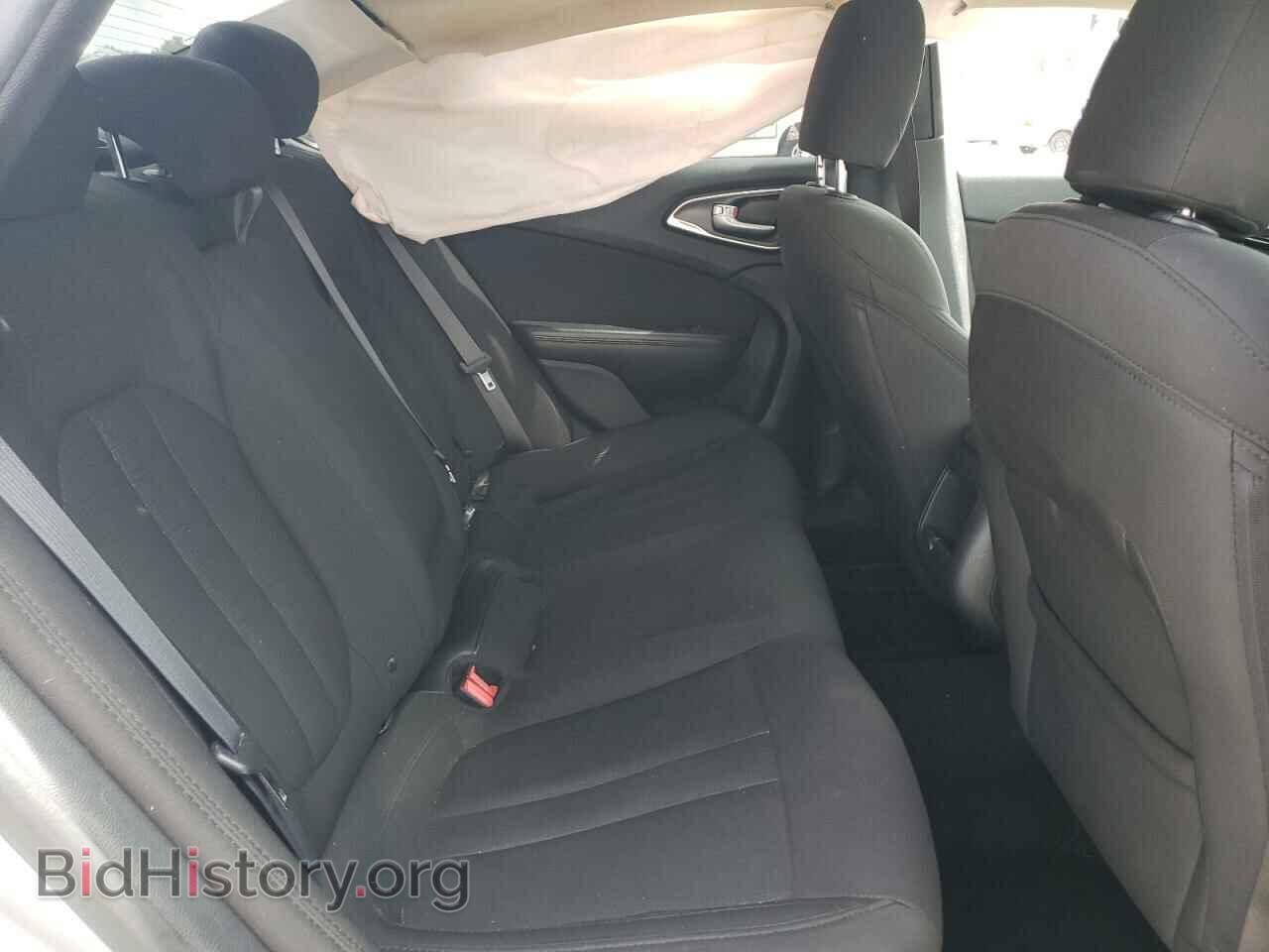 2016 CHRYSLER 200 - VIN: 1C3CCCAB5GN145347 - Фото 10