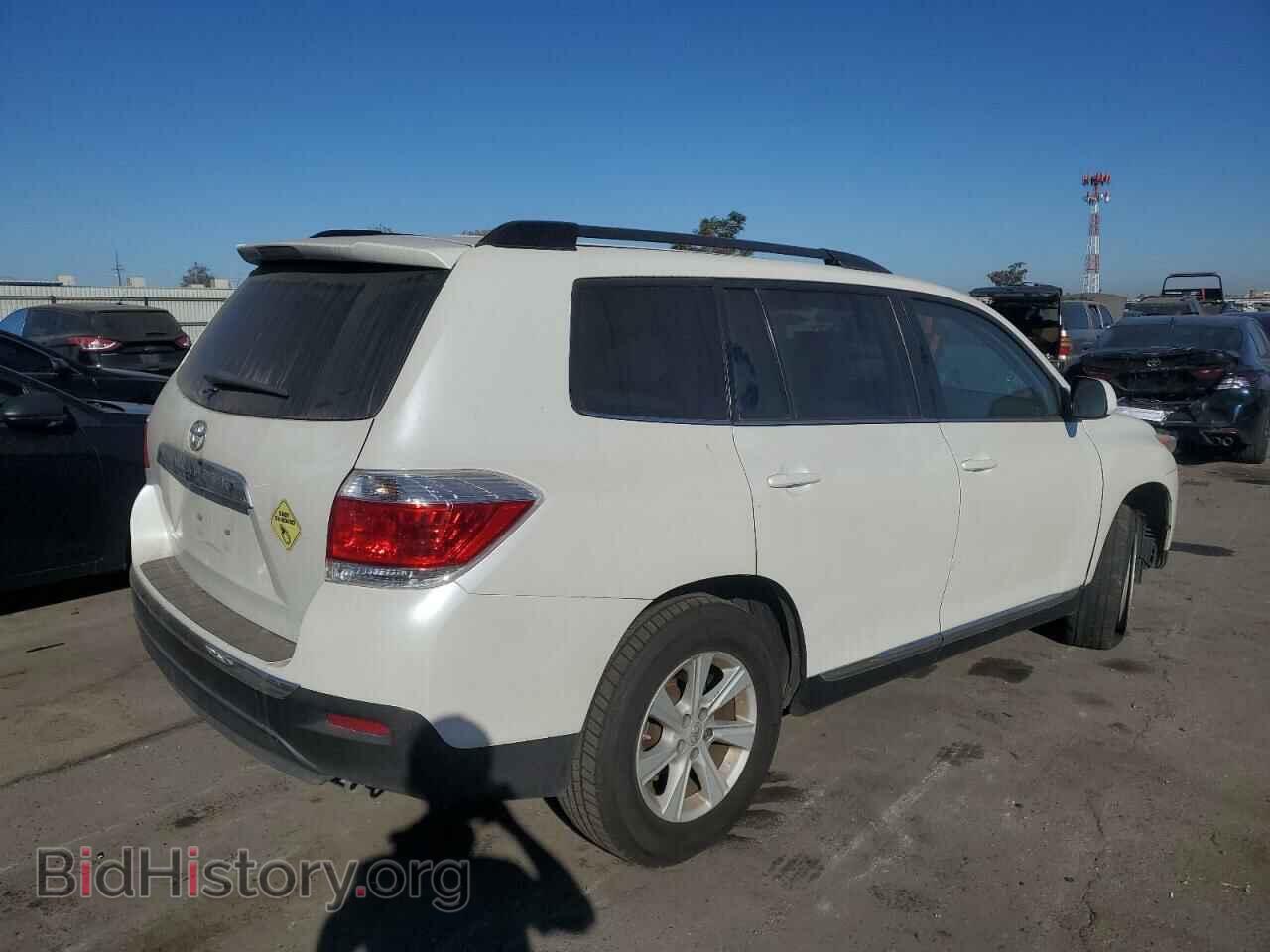 2013 TOYOTA HIGHLANDER - VIN: 5TDZK3EH8DS122402 - Фото 4
