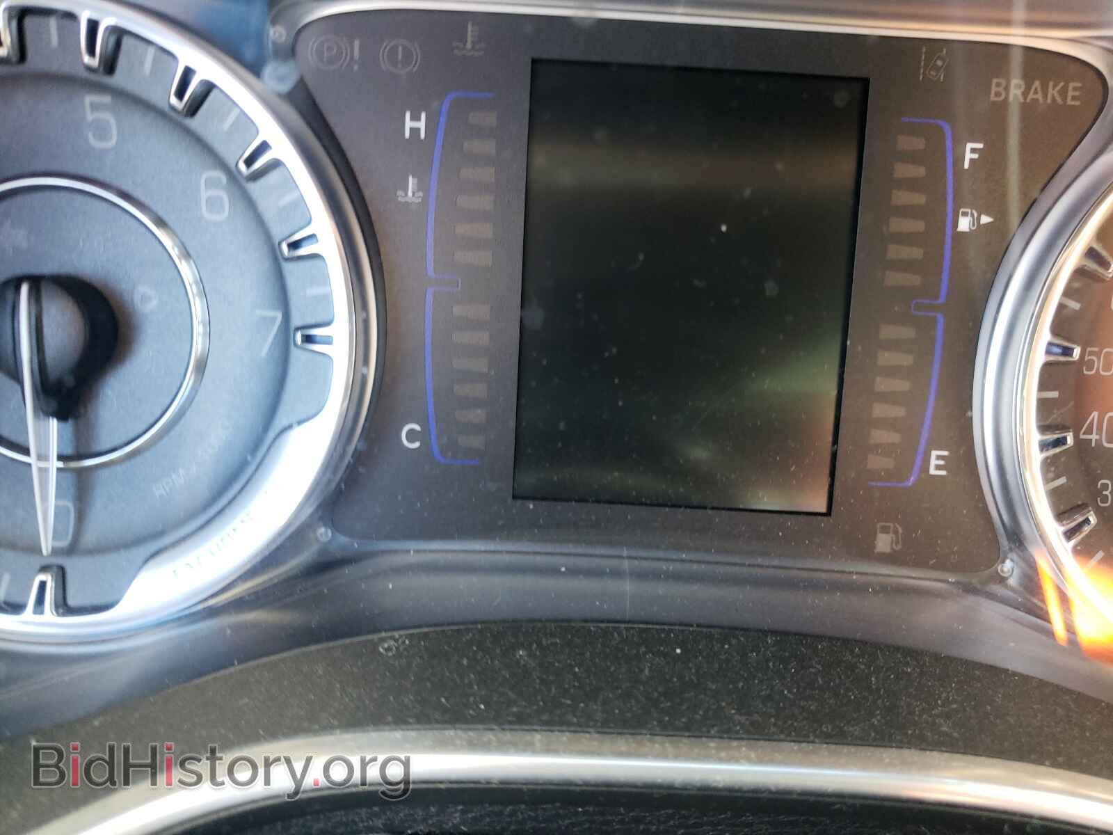 2016 CHRYSLER 200 - VIN: 1C3CCCAB8GN106025 - Фото 8