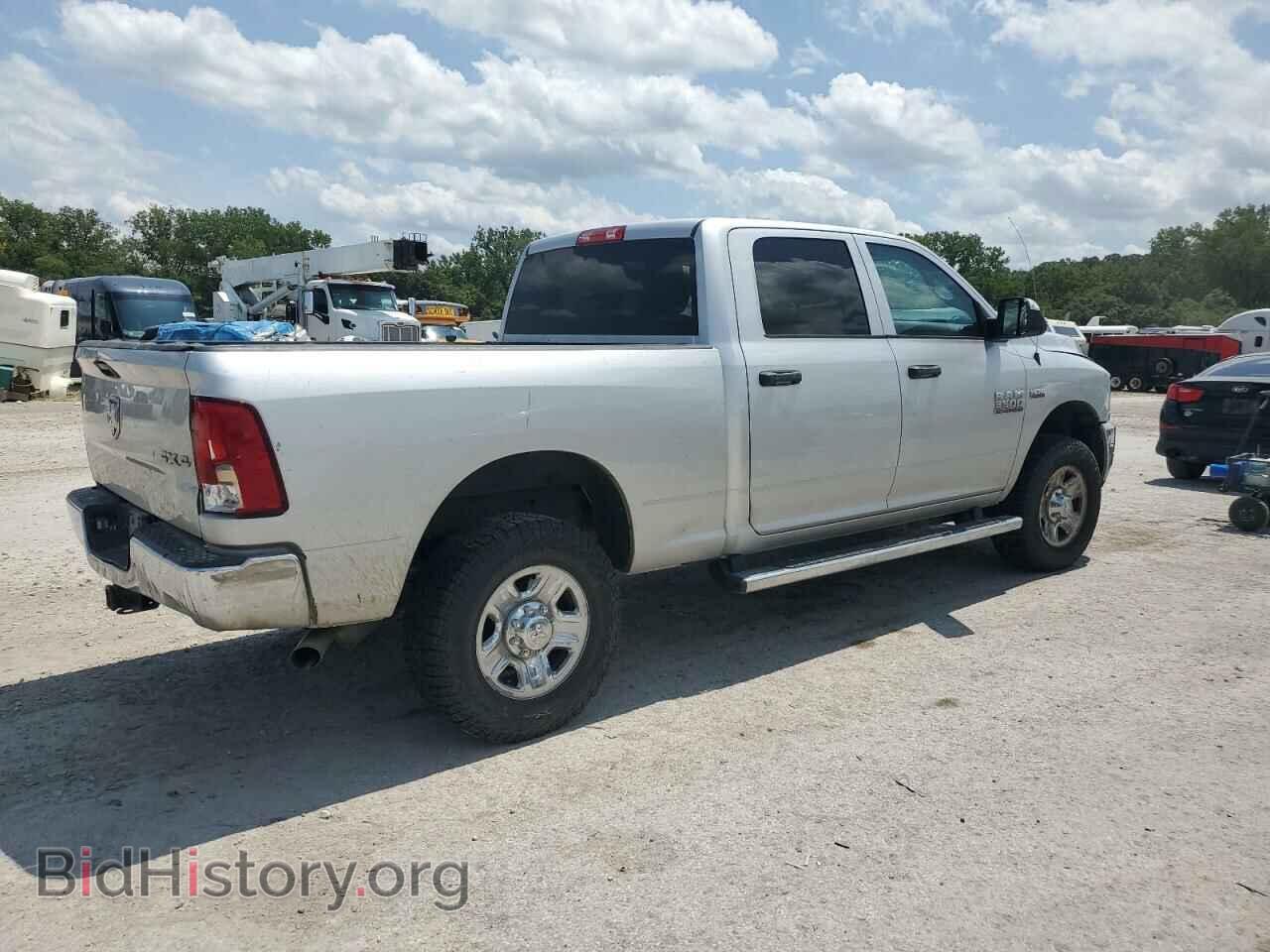 2018 RAM All Models - VIN: 3C63R3CJ6JG322042 - Фото 3
