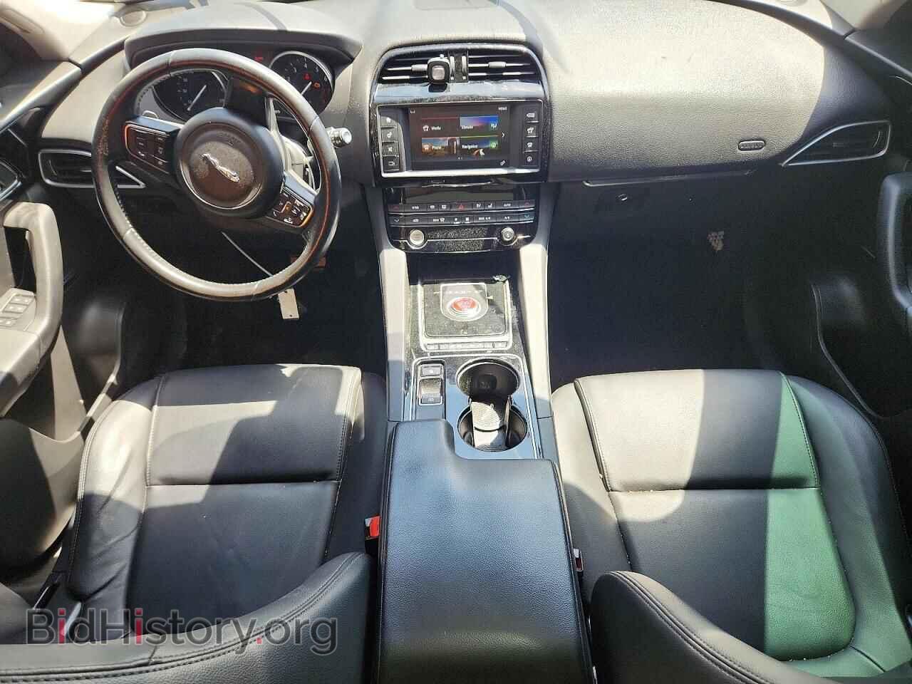 2017 JAGUAR F-PACE - VIN: SADCJ2BV2HA895113 - Photo 8