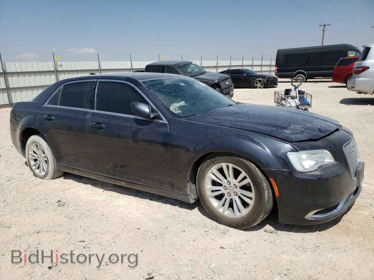 2017 CHRYSLER 300 - VIN: 2C3CCAAG9HH577045 - Фото 4