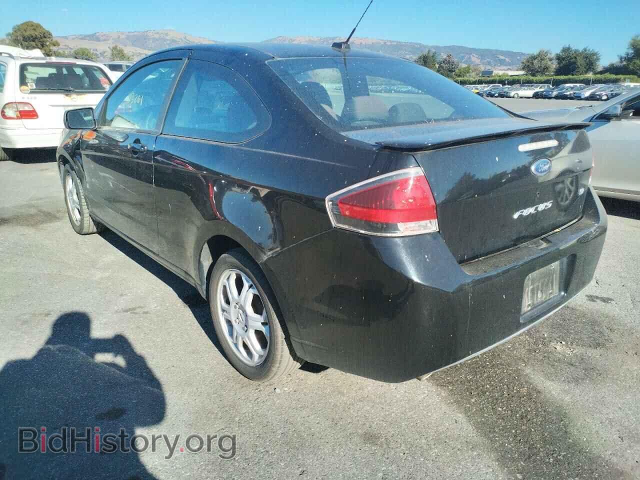 2009 FORD FOCUS - VIN: 1FAHP32NX9W173386 - Фото 3