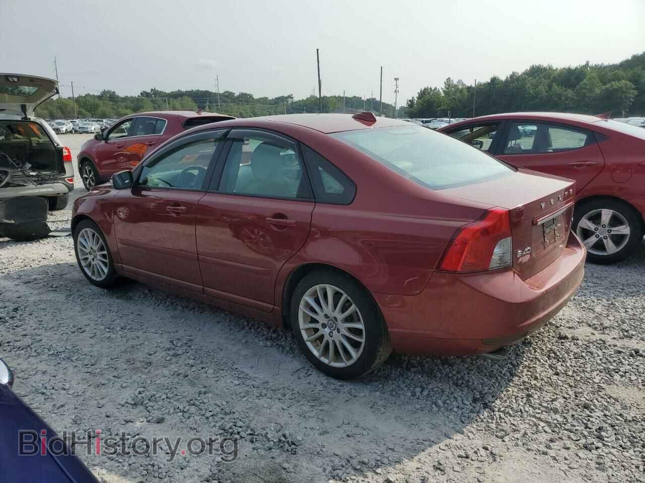 2011 VOLVO S40 - VIN: YV1672MS2B2536429 - Фото 2