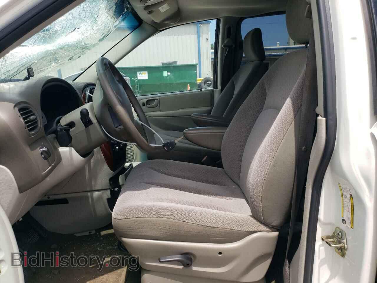 2006 CHRYSLER MINIVAN - VIN: 1A4GP45R56B692367 - Фото 7