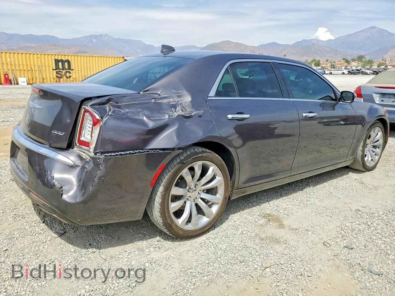 2019 CHRYSLER 300 - VIN: 2C3CCAEGXKH631423 - Фото 3