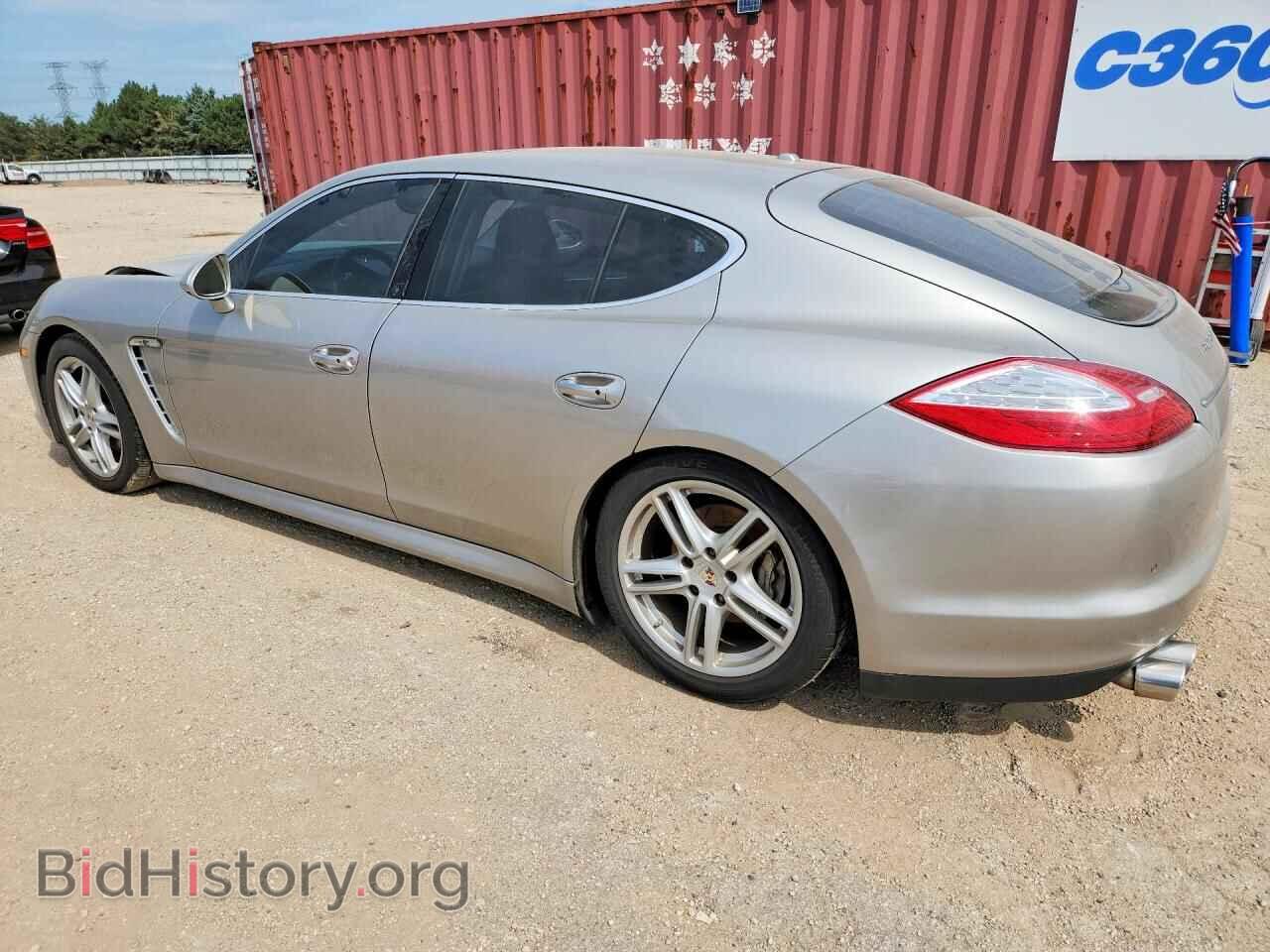 2010 PORSCHE PANAMERA - VIN: WP0AB2A76AL065716 - Photo 2