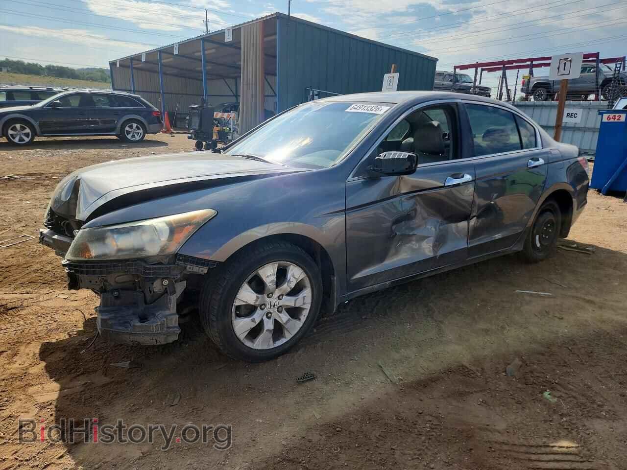 Фотография 1HGCP3F85AA013640 - HONDA ACCORD 2010