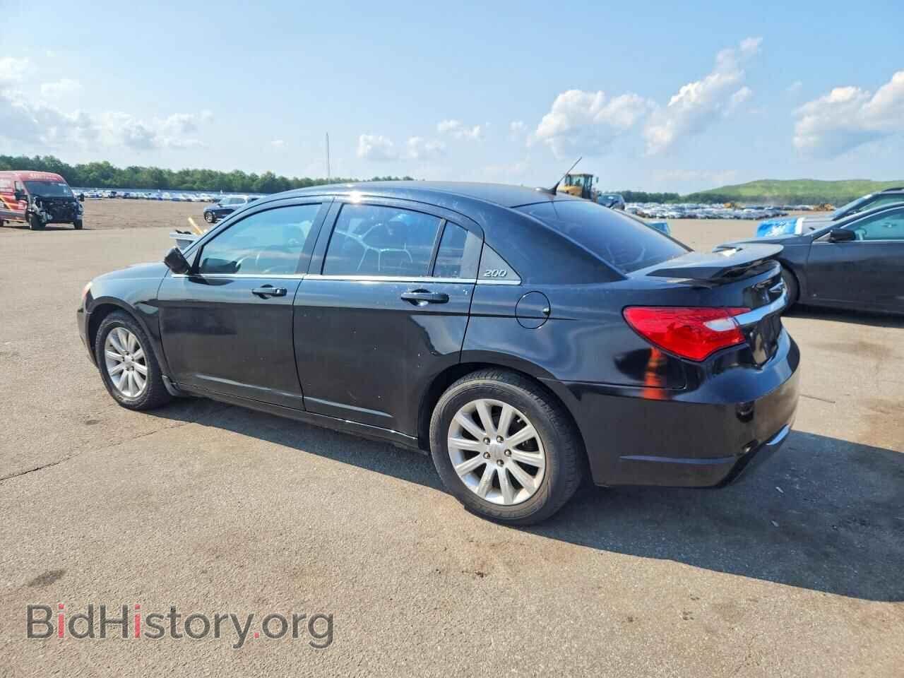 2013 CHRYSLER 200 - VIN: 1C3CCBBB3DN503937 - Photo 2