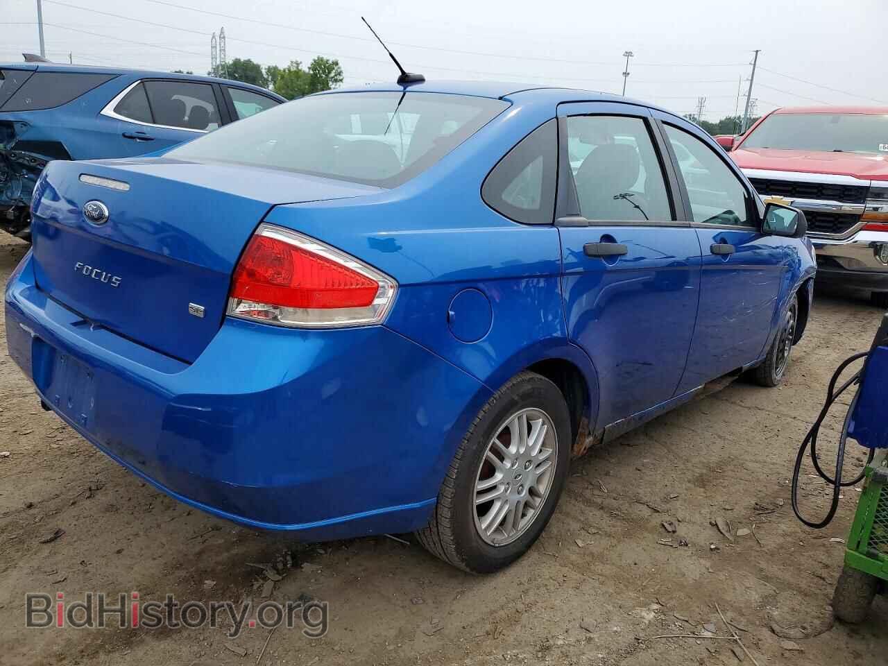 2011 FORD FOCUS - VIN: 1FAHP3FN0BW129798 - Photo 3