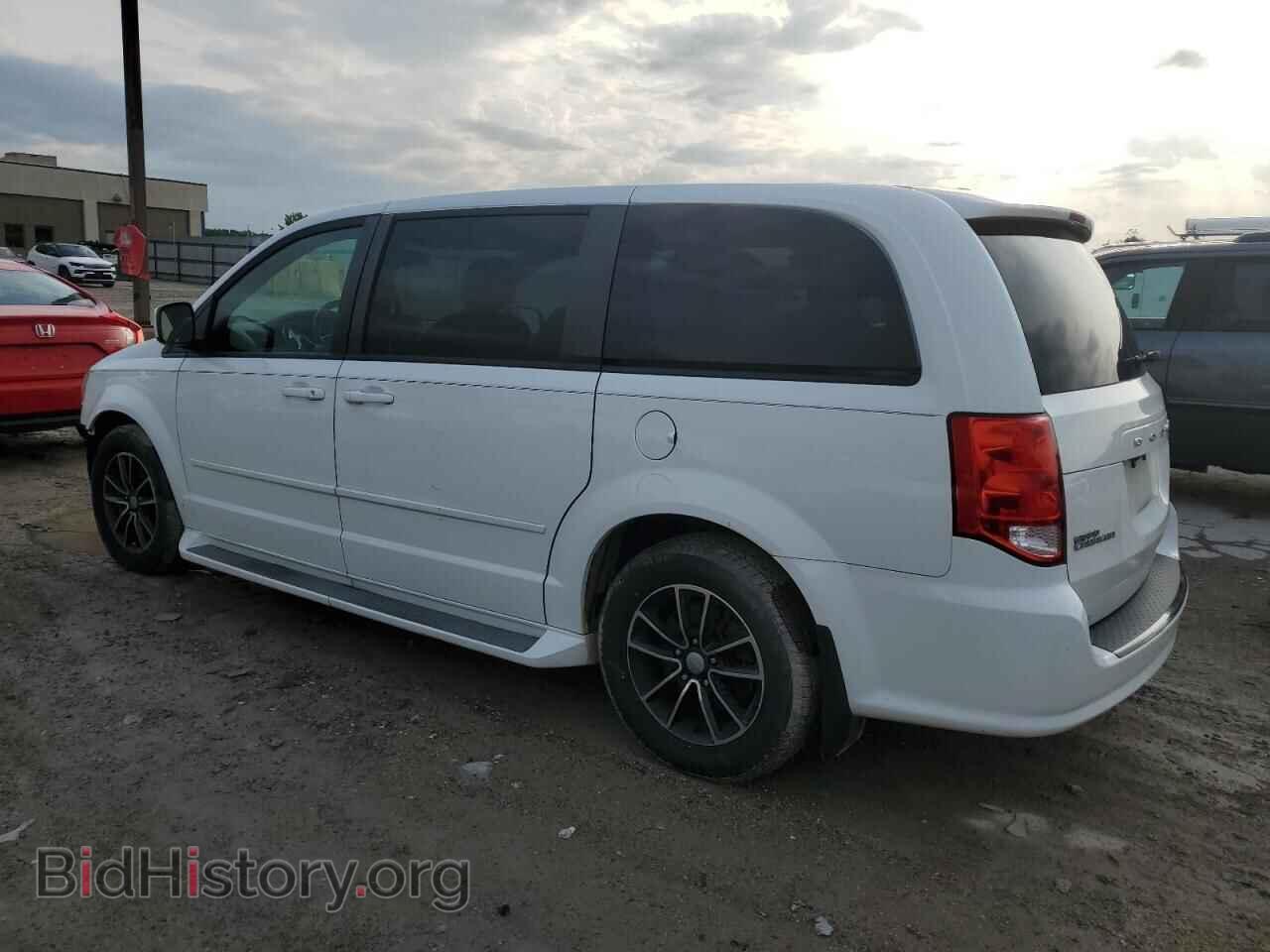 2015 DODGE CARAVAN - VIN: 2C4RDGCG8FR703860 - Фото 2