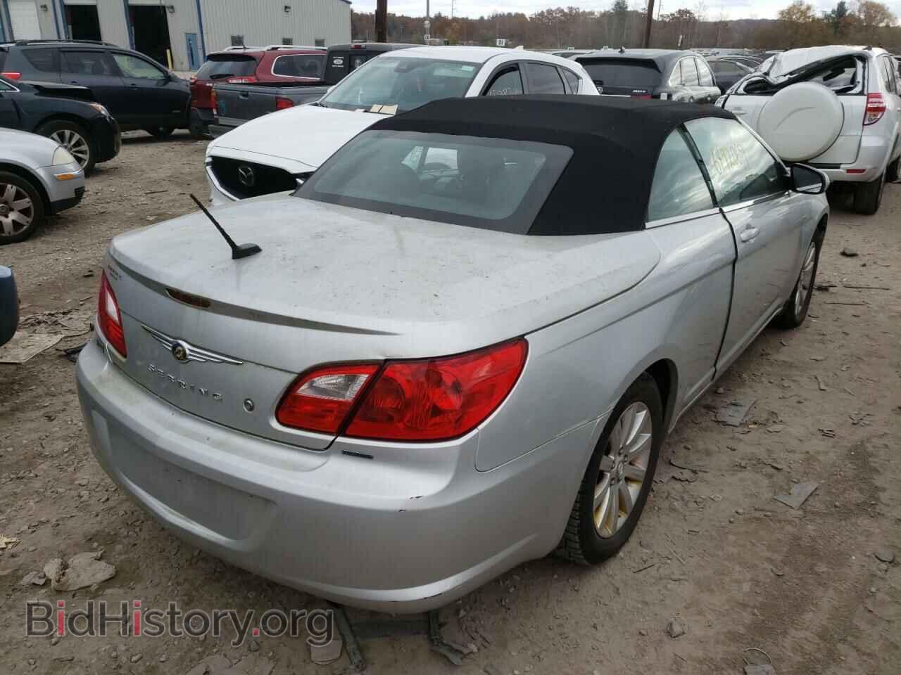 2010 CHRYSLER SEBRING - VIN: 1C3BC5ED8AN199851 - Фото 4
