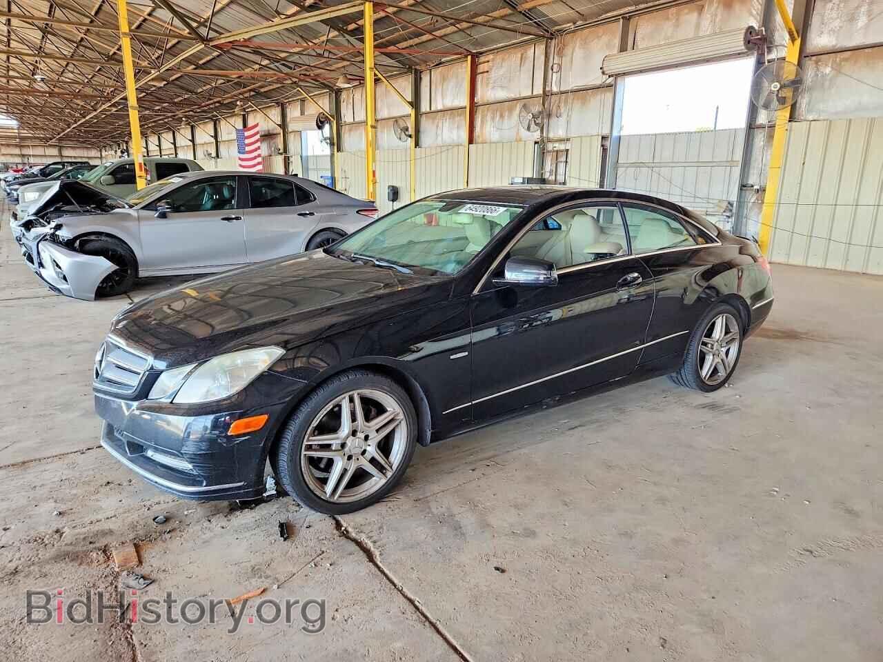 Photo WDDKJ5KB2CF136316 - MERCEDES-BENZ E-CLASS 2012