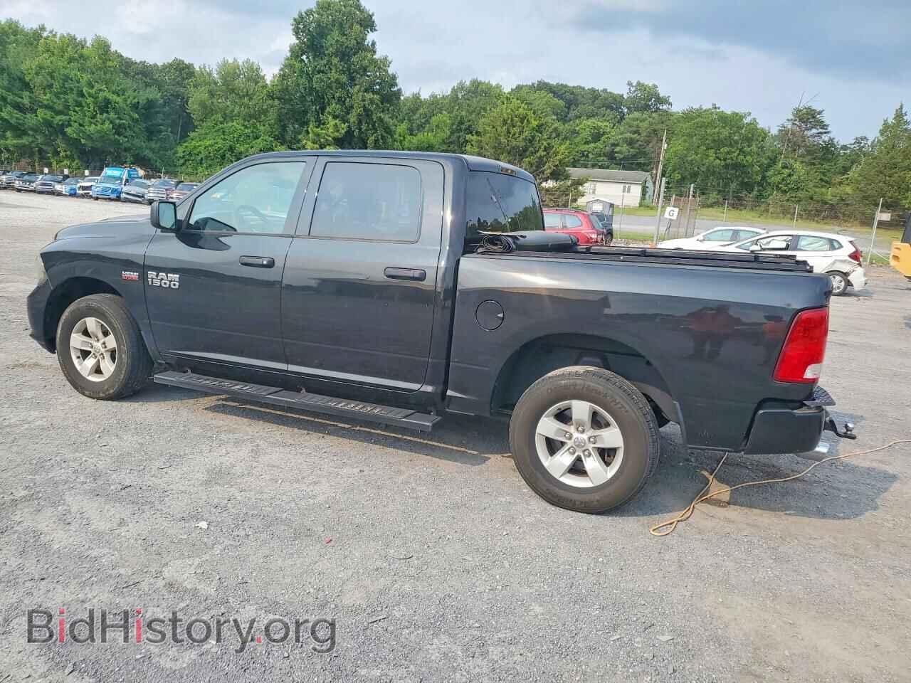 2017 RAM 1500 - VIN: 3C6RR7KT3HG793922 - Фото 2