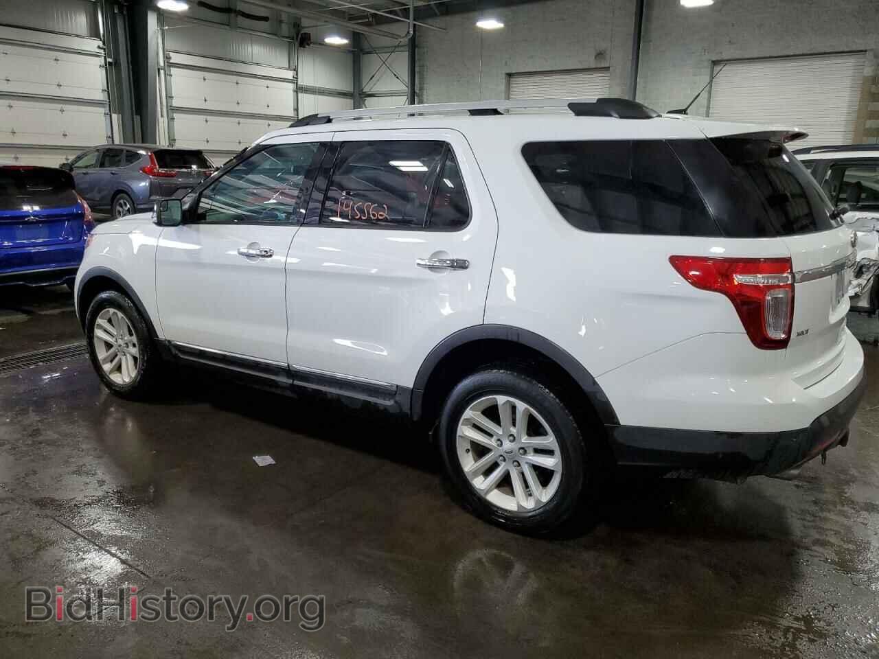 2015 FORD EXPLORER - VIN: 1FM5K8D89FGA28406 - Фото 2