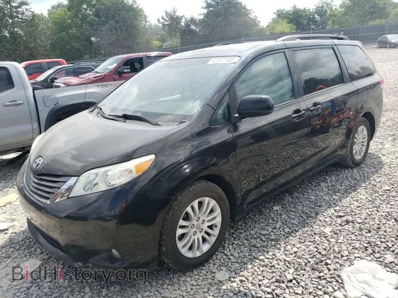 Фотография 5TDYK3DC5BS135963 - TOYOTA All Models 2011