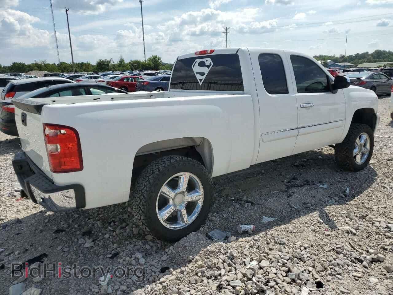 2011 CHEVROLET All Models - VIN: 1GCRCSE07BZ281201 - Фото 3
