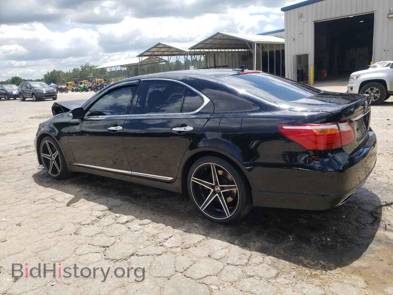 2012 LEXUS LS460 - VIN: JTHBL5EF2C5111732 - Photo 2