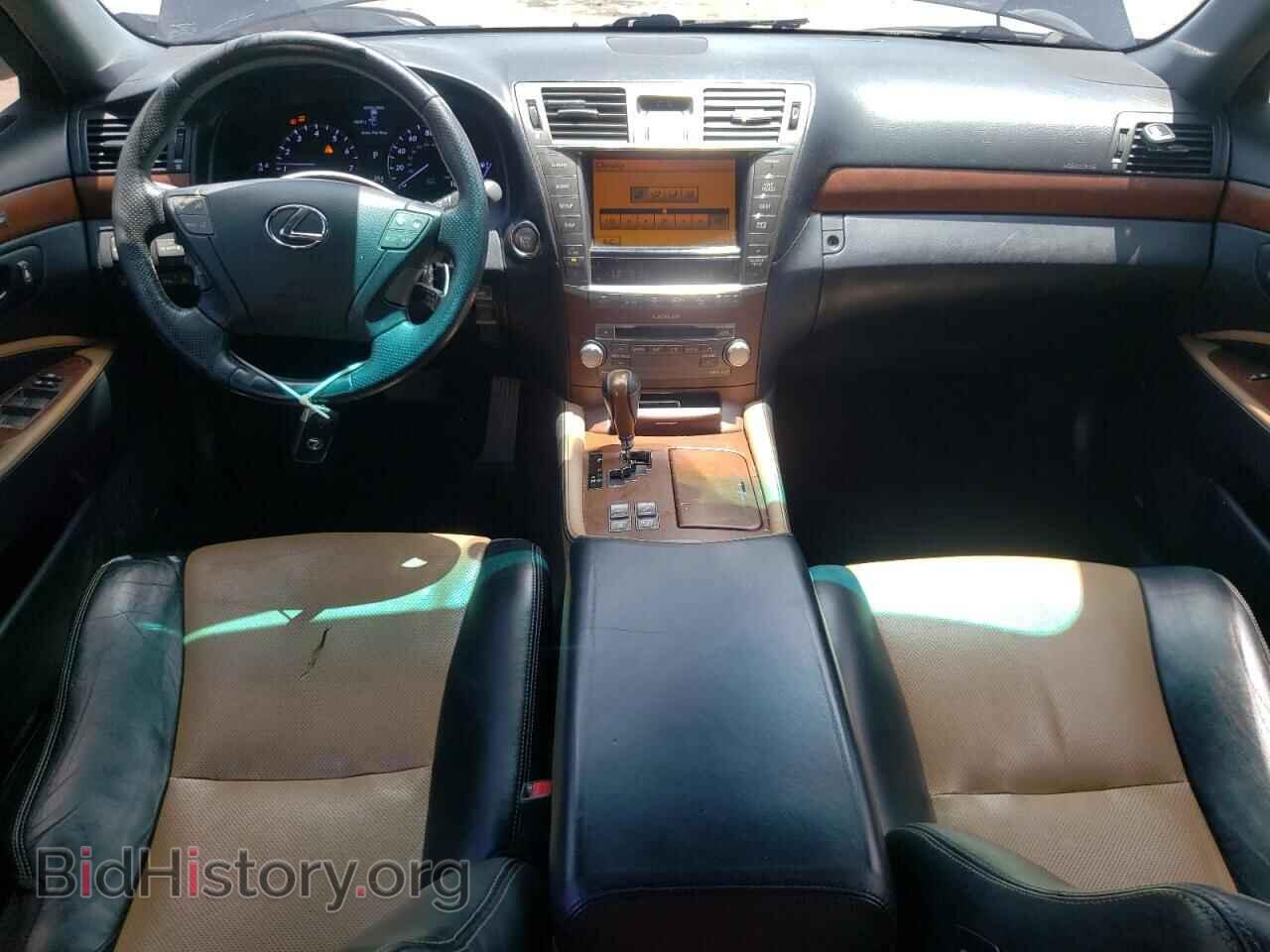 2012 LEXUS LS460 - VIN: JTHBL5EF2C5111732 - Photo 8