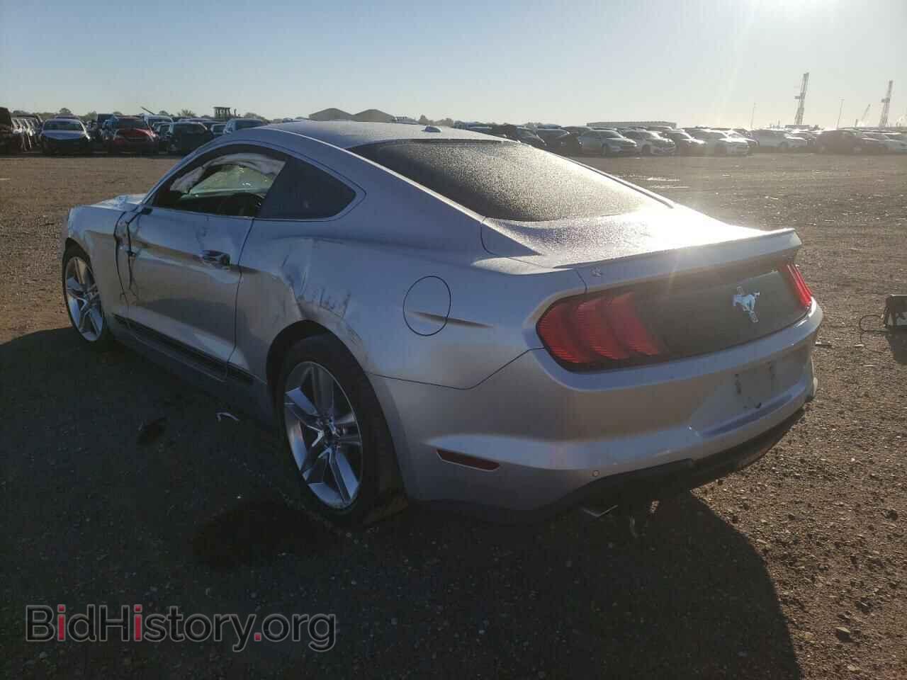 2019 FORD MUSTANG - VIN: 1FA6P8TH3K5174890 - Фото 3