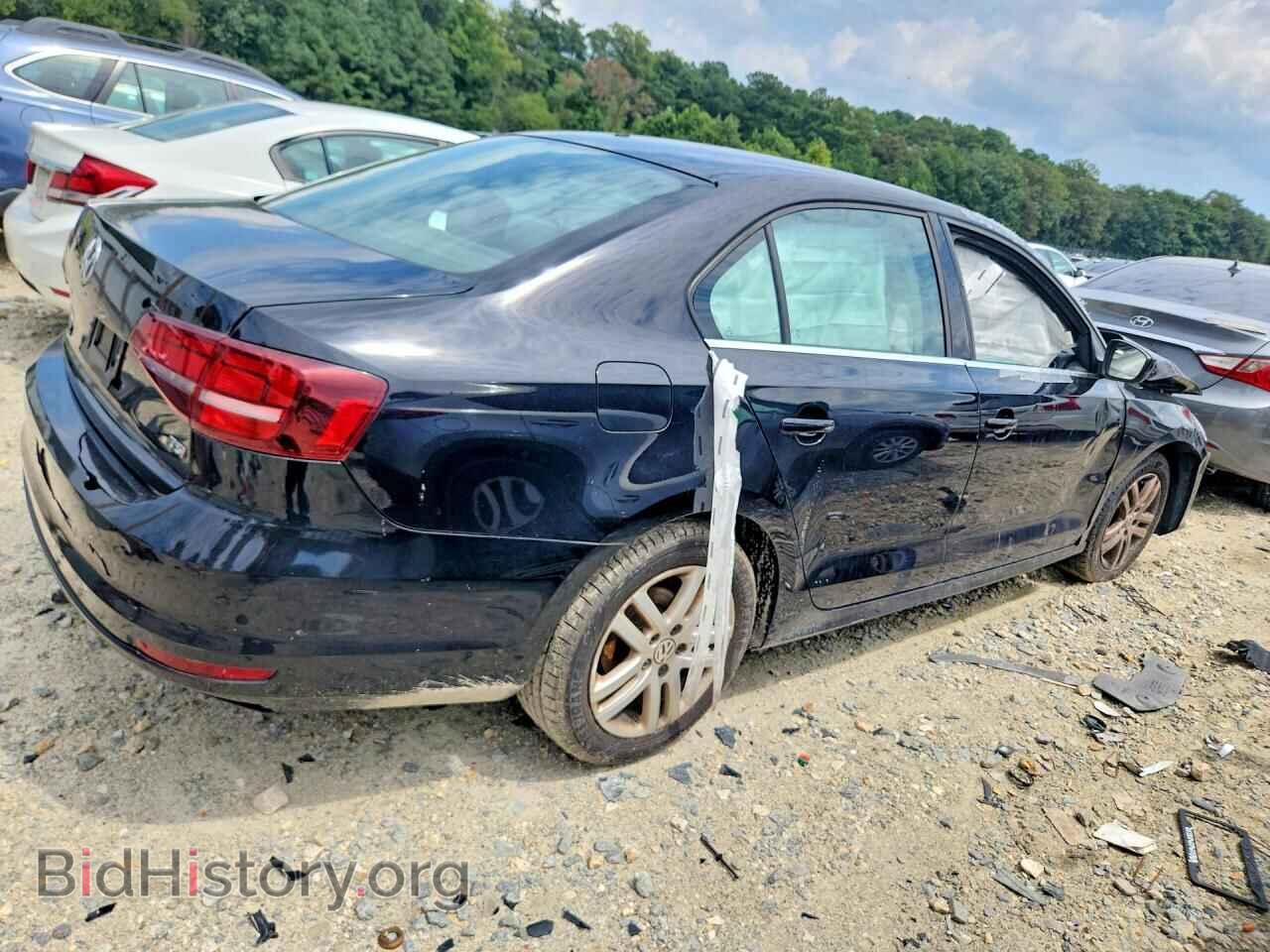 2017 VOLKSWAGEN JETTA - VIN: 3VW2B7AJ1HM381012 - Фото 3