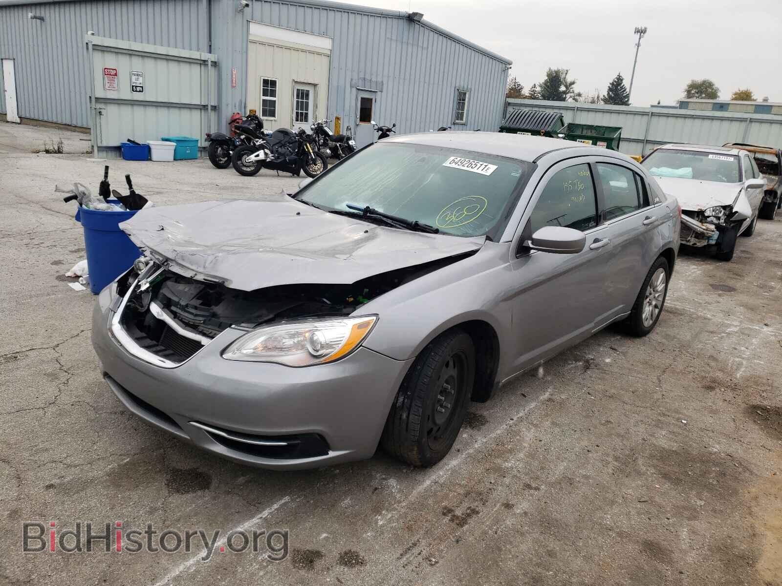 2014 CHRYSLER 200 - VIN: 1C3CCBAB4EN123220 - Фото 2