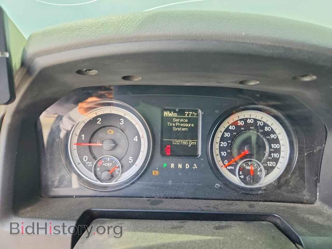 2014 RAM 3500 - VIN: 3C63R3HL4EG220058 - Photo 9