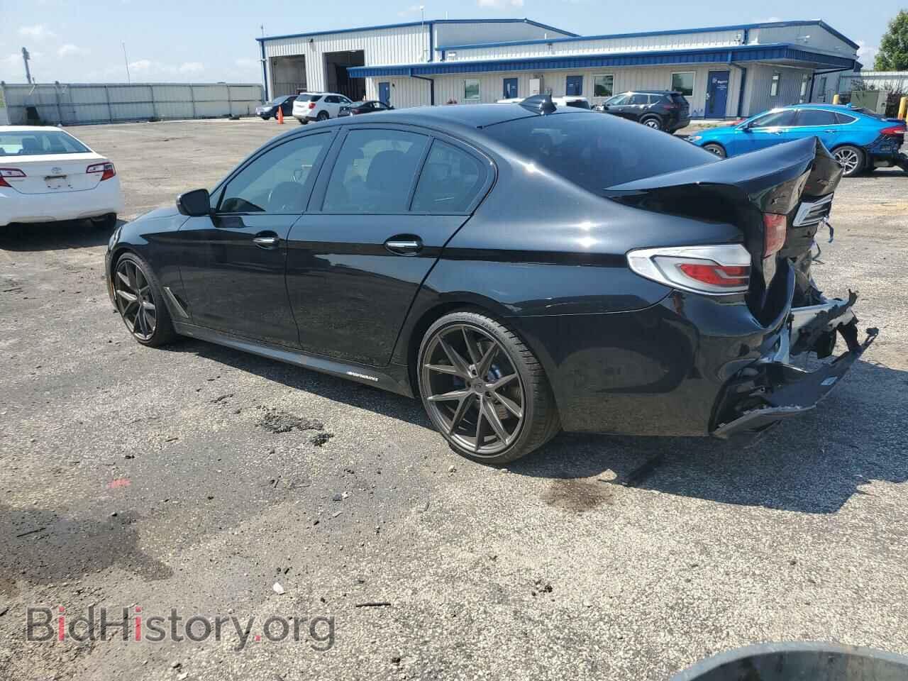 2018 BMW M5 - VIN: WBAJB9C59JB036573 - Фото 2