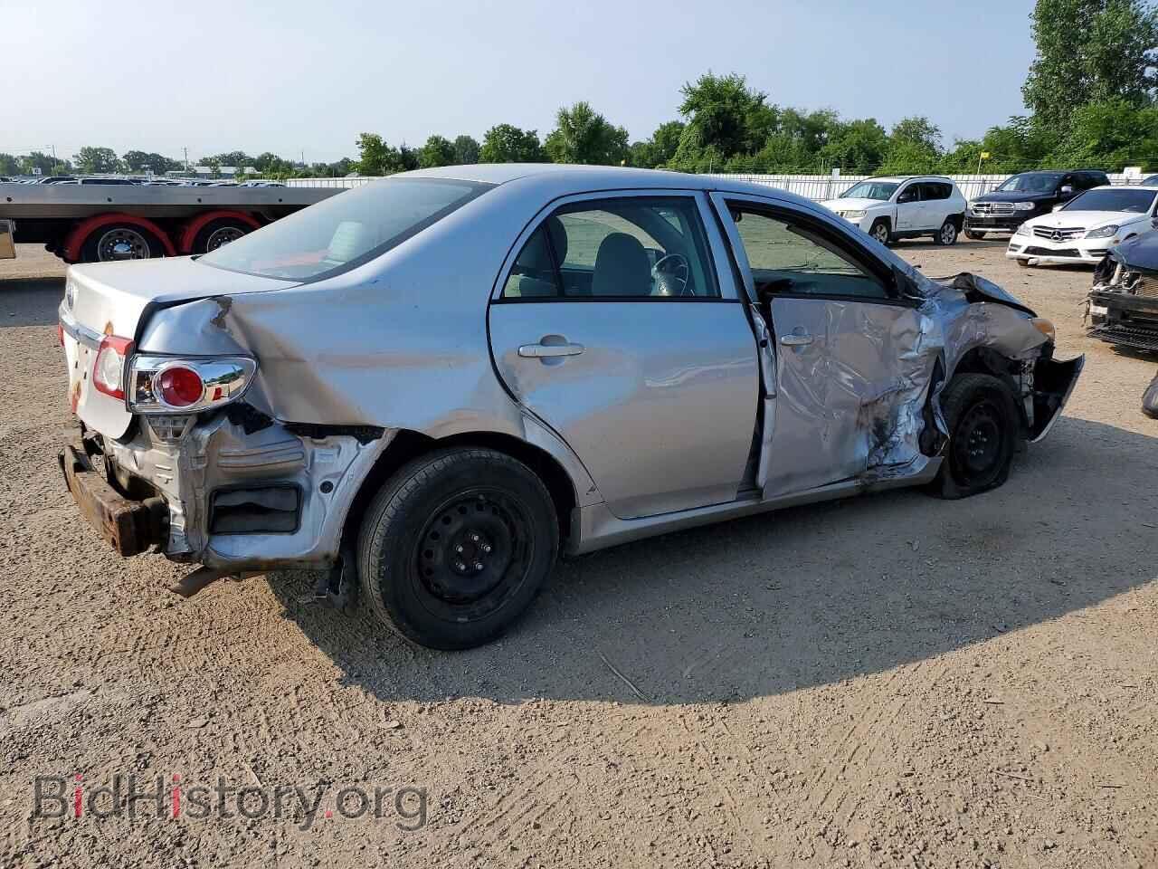 2011 TOYOTA COROLLA - VIN: 2T1BU4EE0BC689443 - Фото 3