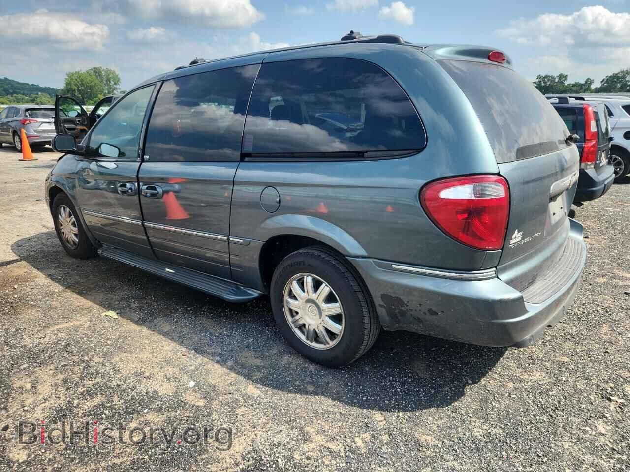 2005 CHRYSLER MINIVAN - VIN: 2C8GP64L45R338966 - Фото 2