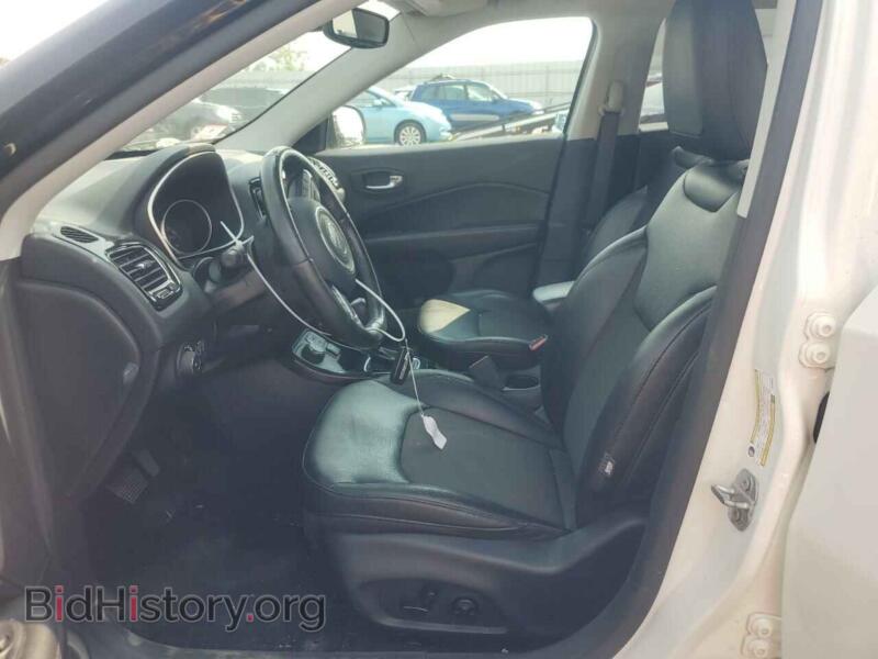 2020 Jeep COMPASS (VIN 3C4NJDBB8LT139647) — photo 7 of 13