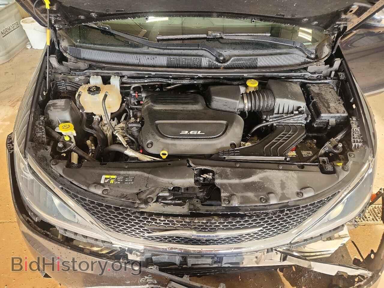 2017 CHRYSLER PACIFICA - VIN: 2C4RC1GG1HR591660 - Photo 11