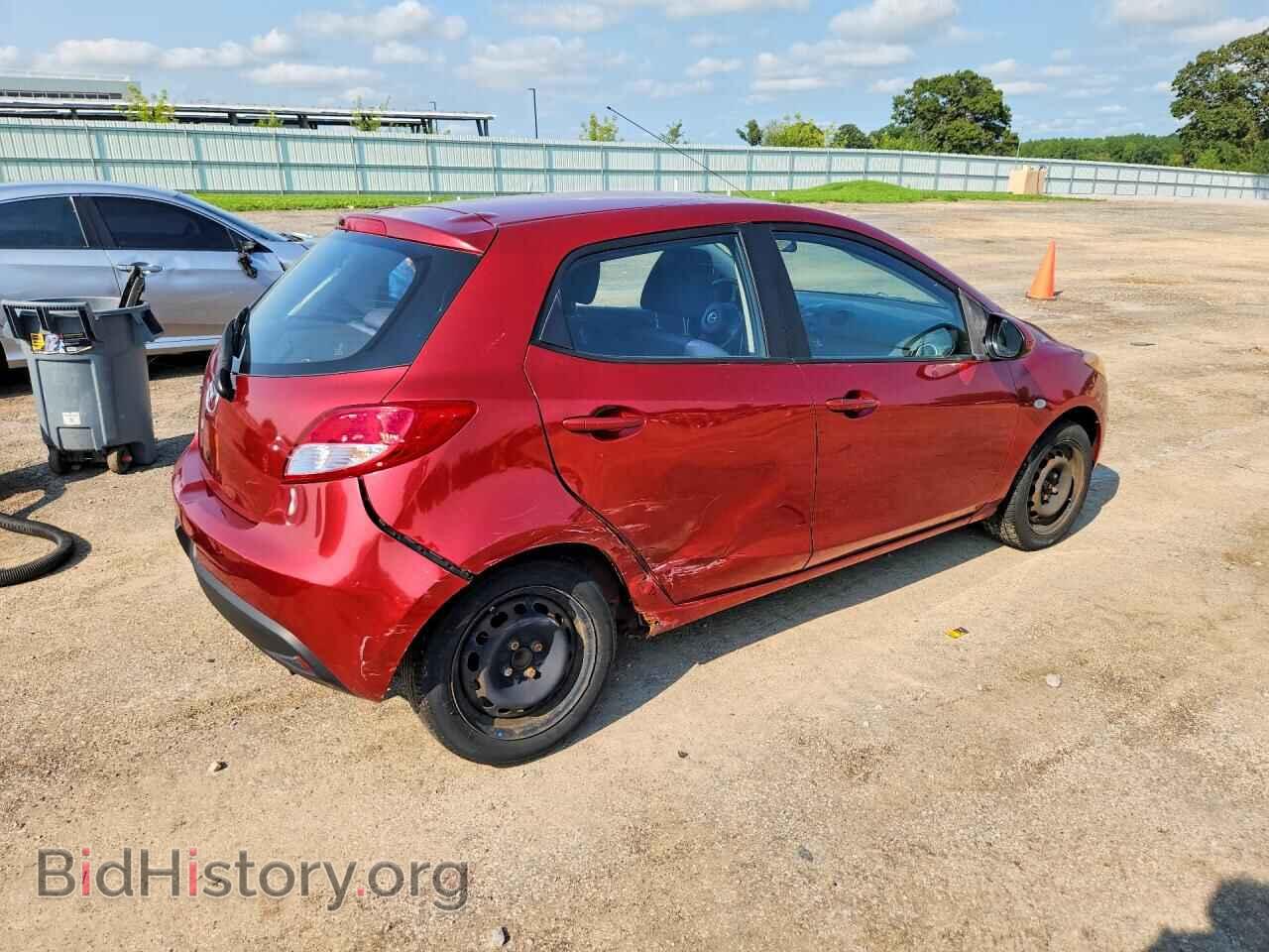 2014 Mazda 2 (VIN JM1DE1KY0E0171768) — photo 3 of 12