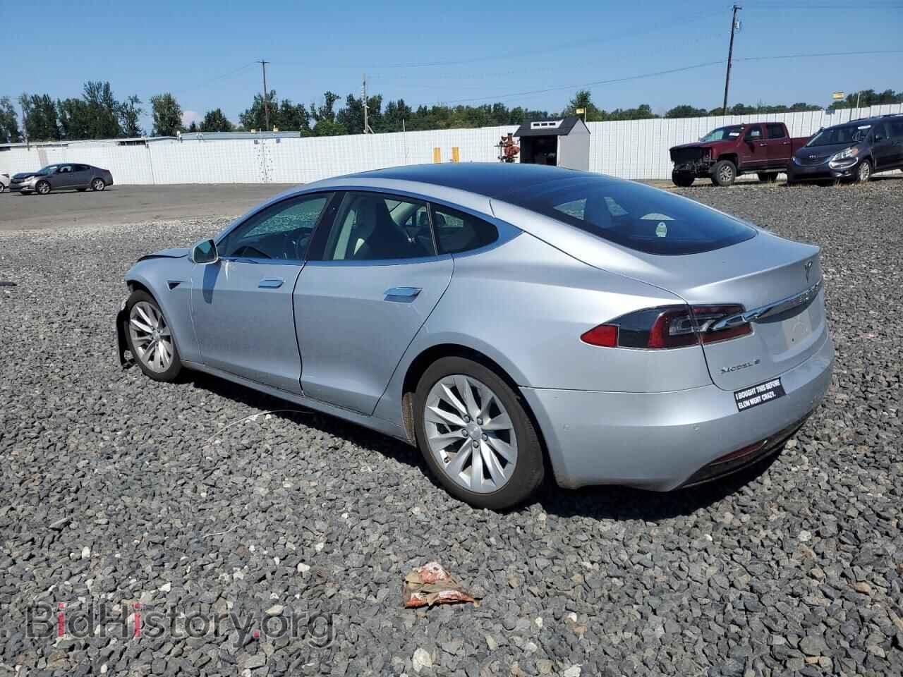 2017 TESLA MODEL S - VIN: 5YJSA1E24HF228585 - Photo 2