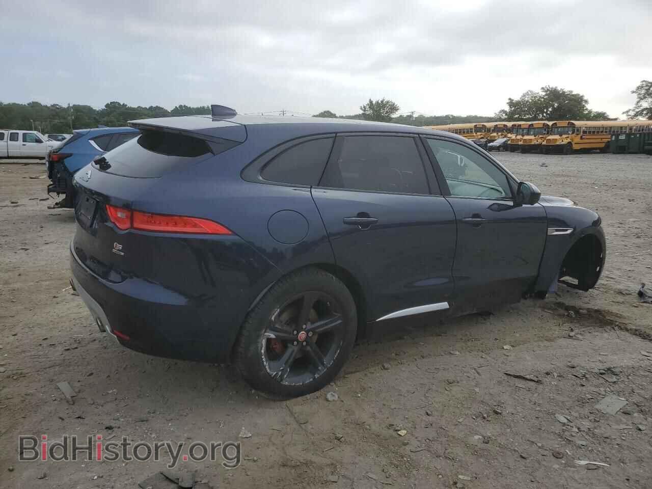 2017 JAGUAR F-PACE - VIN: SADCM2BV5HA062123 - Фото 3