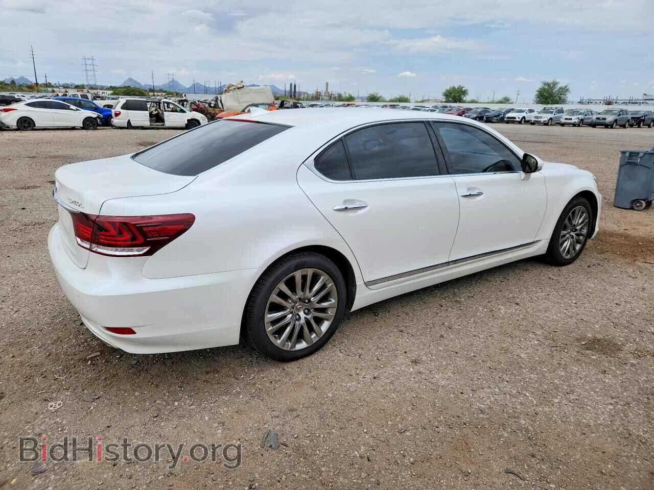 2017 LEXUS LS460 - VIN: JTHGL5EF2H5057541 - Photo 3