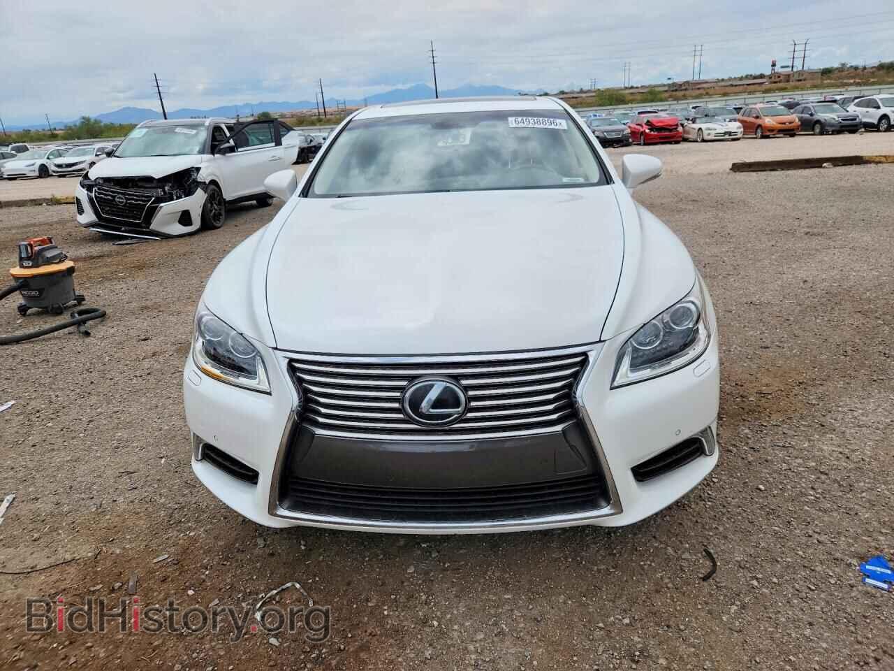 2017 LEXUS LS460 - VIN: JTHGL5EF2H5057541 - Photo 5
