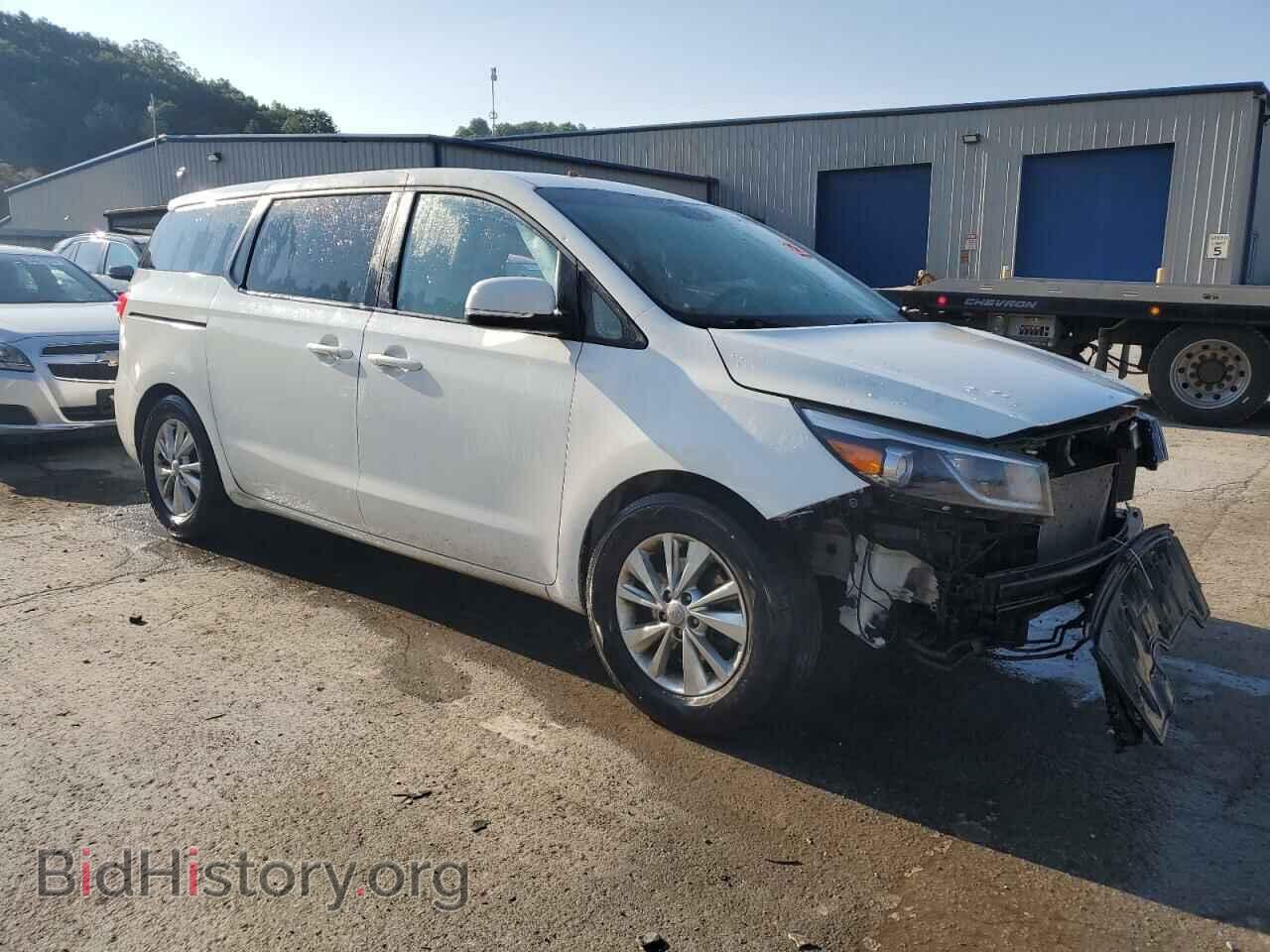 2017 KIA All Models - VIN: KNDMB5C17H6220483 - Фото 4