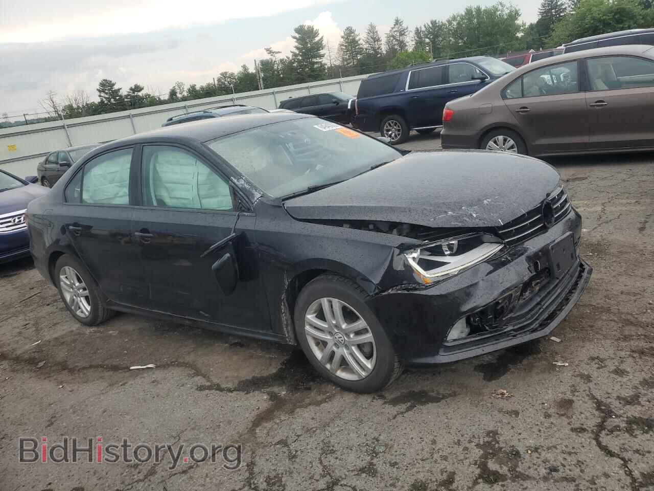 2018 VOLKSWAGEN JETTA - VIN: 3VW2B7AJ4JM208042 - Фото 4