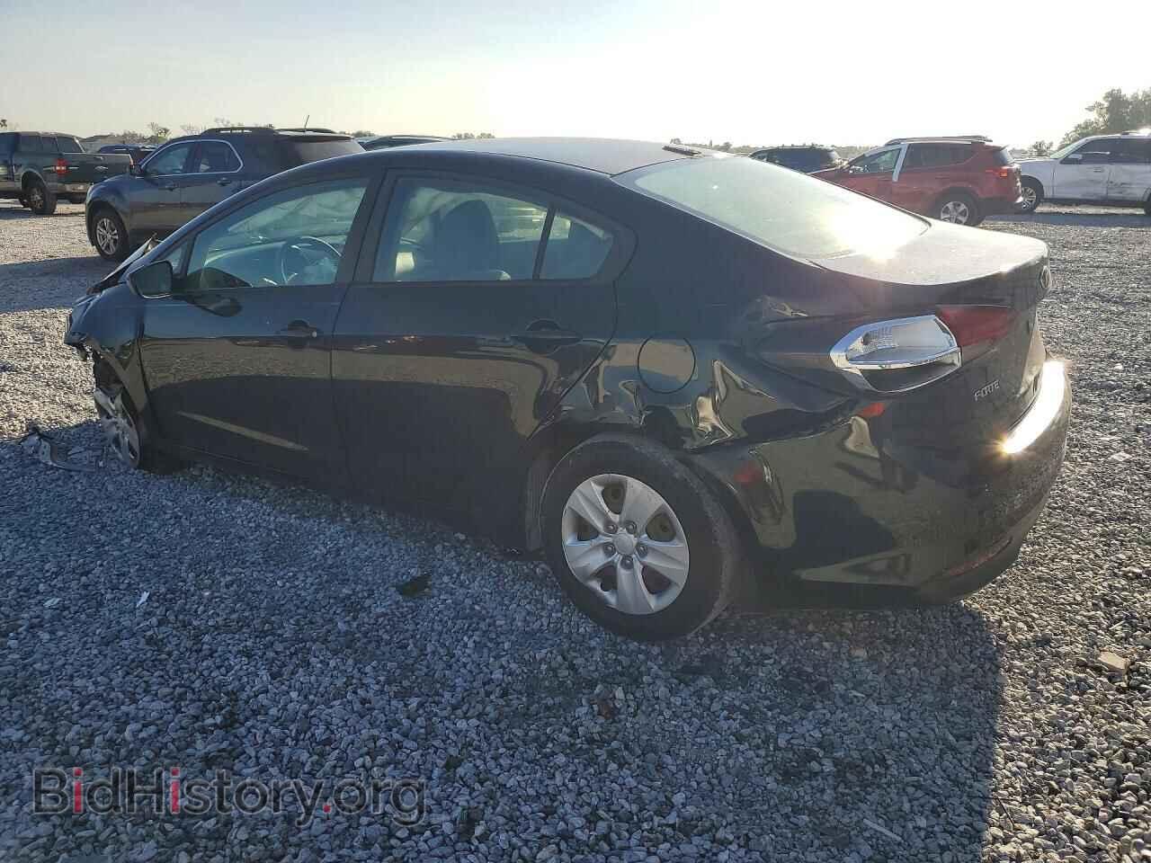 2017 KIA FORTE - VIN: 3KPFK4A7XHE013722 - Фото 2