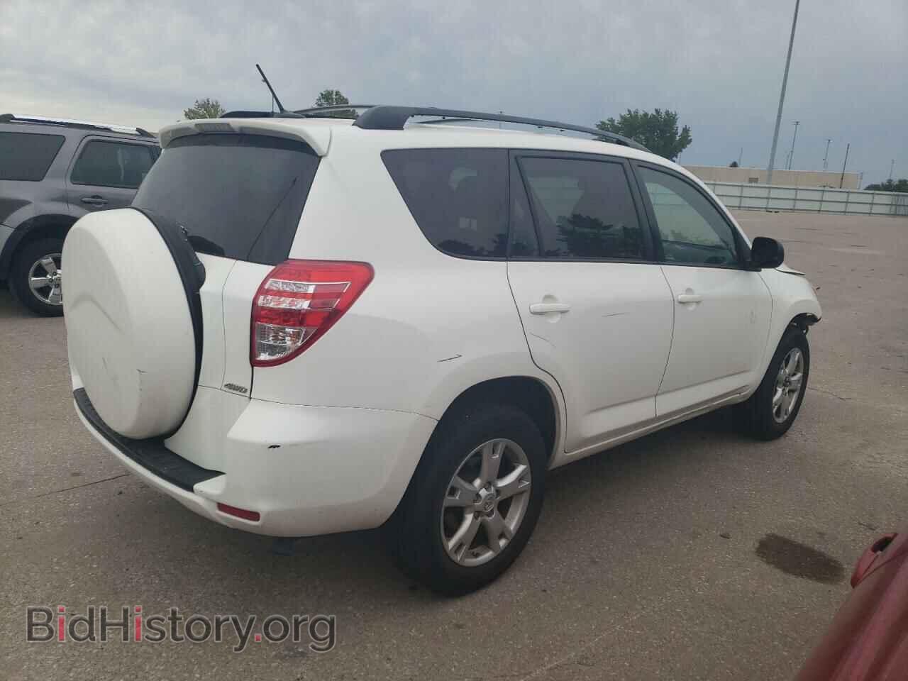 2011 TOYOTA RAV4 - VIN: 2T3BF4DV6BW163710 - Фото 3
