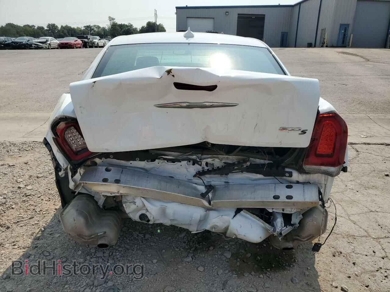 2018 CHRYSLER 300 - VIN: 2C3CCABG9JH227516 - Фото 6