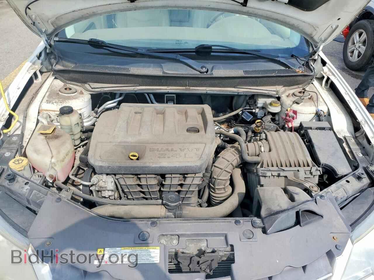 2010 CHRYSLER SEBRING - VIN: 1C3CC5FB0AN174024 - Фото 11